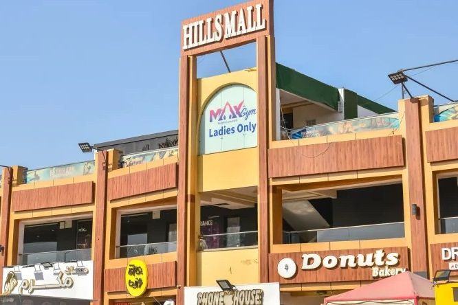HVAC Maintenance — Shopping Mall — site photograph